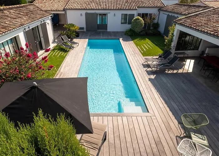 Villa Superbe Maison D'architecte Autour De Sa Piscine Chauffée *